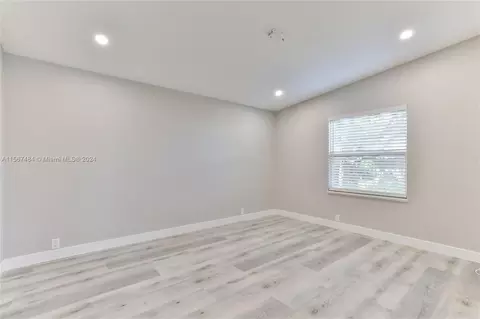 508 Halyard Cir, Edgewater, FL 32141 photo 35