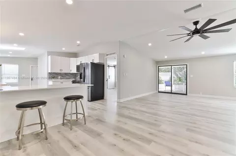 508 Halyard Cir, Edgewater, FL 32141 photo 18