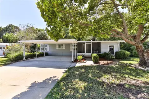 508 Halyard Cir, Edgewater, FL 32141