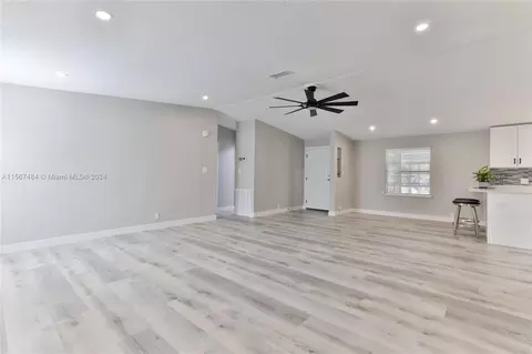 508 Halyard Cir, Edgewater, FL 32141 photo 14