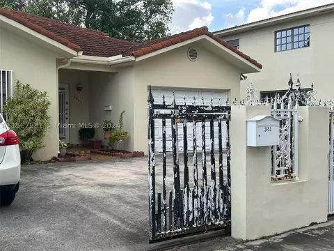 2650 SW 34th Ave, Miami, FL 33133