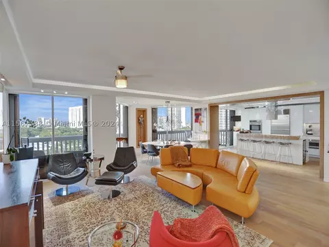 2000 Island Blvd #1004, Aventura, FL 33160