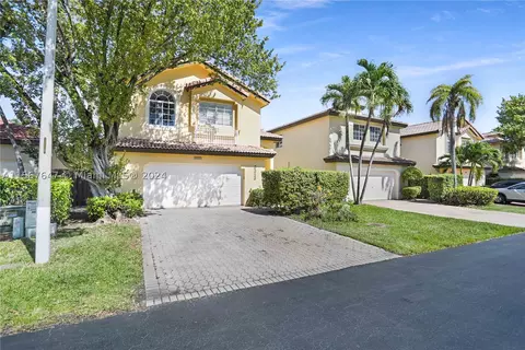 5313 NW 112th Ct, Doral, FL 33178