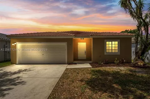 2372 SW 102nd Ave, Miramar, FL 33025