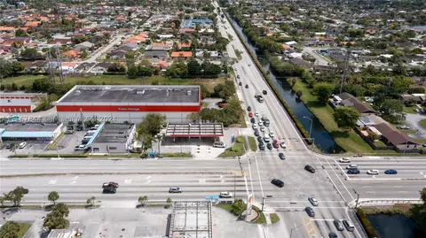 13695 SW 42nd St, Miami, FL 33175