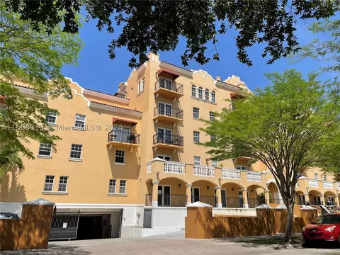 1400 Salzedo St #401, Coral Gables, FL 33134