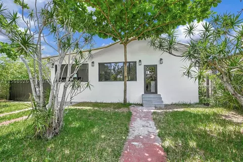 322 NW 41st St, Miami, FL 33127