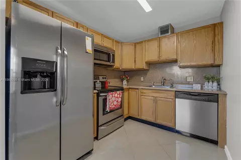 13250 SW 4th Ct #417G, Pembroke Pines, FL 33027