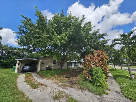 3451 NW 2nd St, Lauderhill, FL 33311