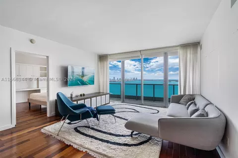1331 Brickell Bay Dr #2503, Miami, FL 33131
