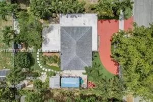 1010 NW 147th St, Miami, FL 33168