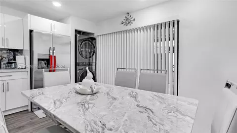1265 W 41st St #5, Hialeah, FL 33012