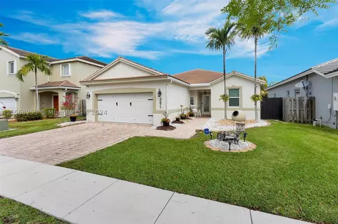 3471 NE 1st St, Homestead, FL 33033