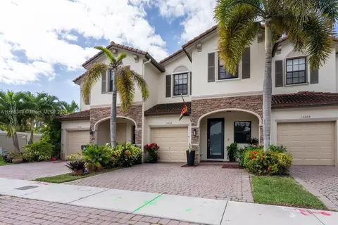 15204 SW 119th Ter #15204, Miami, FL 33196