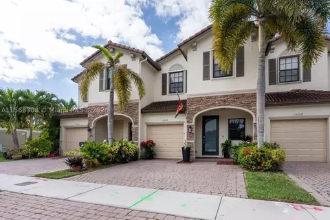 15204 SW 119th Ter #15204, Miami, FL 33196