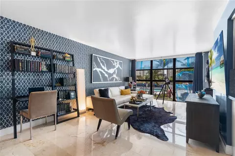 200 Leslie Dr #202, Hallandale Beach, FL 33009