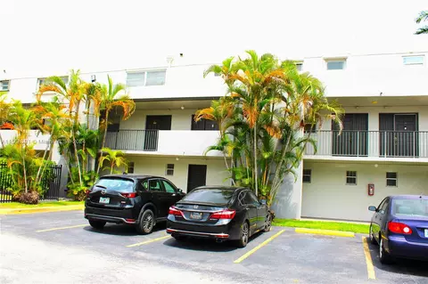 220 NW 87th Ave #K104, Miami, FL 33172