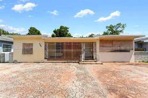 1545 NW 70th St, Miami, FL 33147