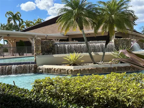 4771 SW 154th Pl, Miami, FL 33185