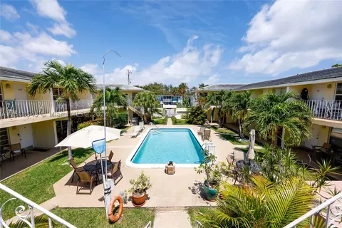 1012 SE 15th St #106, Fort Lauderdale, FL 33316