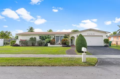 7710 SW 142nd Ave, Miami, FL 33183