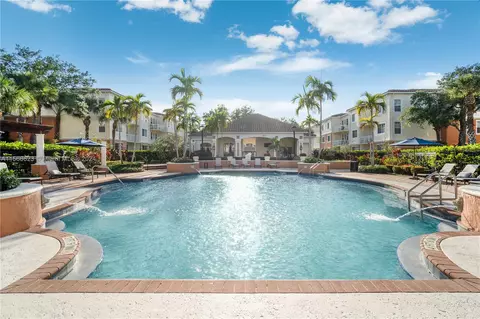 9887 Baywinds Dr #4308, West Palm Beach, FL 33411