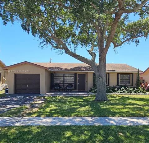 11630 NW 43rd St, Sunrise, FL 33323