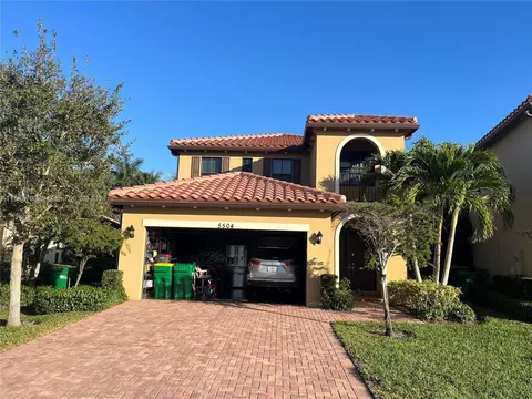 5504 NW 48th Ln, Tamarac, FL 33319