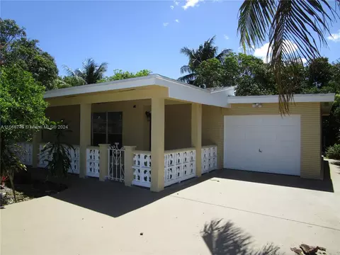 4751 NE 2nd Way, Pompano Beach, FL 33064