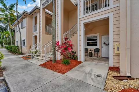 2650 NE 3rd Dr #103, Homestead, FL 33033