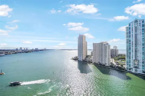 325 S Biscayne Blvd #2323, Miami, FL 33131