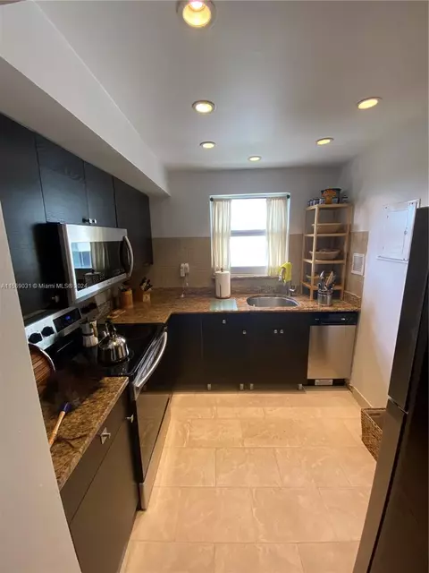 1200 West Ave #607, Miami Beach, FL 33139