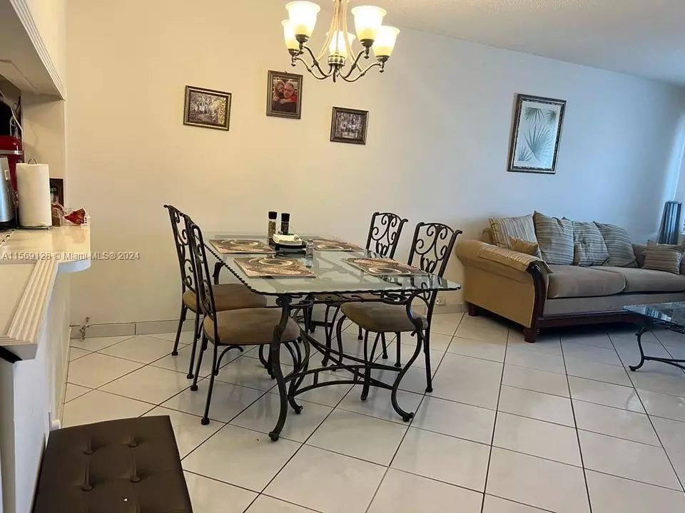 215 SE 3rd Ave #403A, Hallandale Beach, FL 33009 | 12 Photos - Movoto