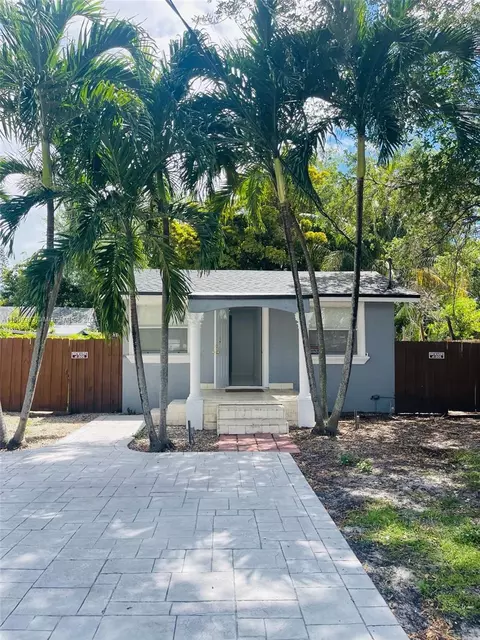9545 NW 5th Ave, Miami, FL 33150