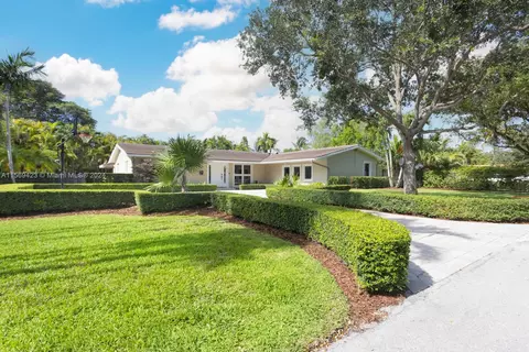 7330 SW 115th St, Pinecrest, FL 33156