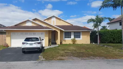 18678 NW 77th Pl, Hialeah, FL 33015