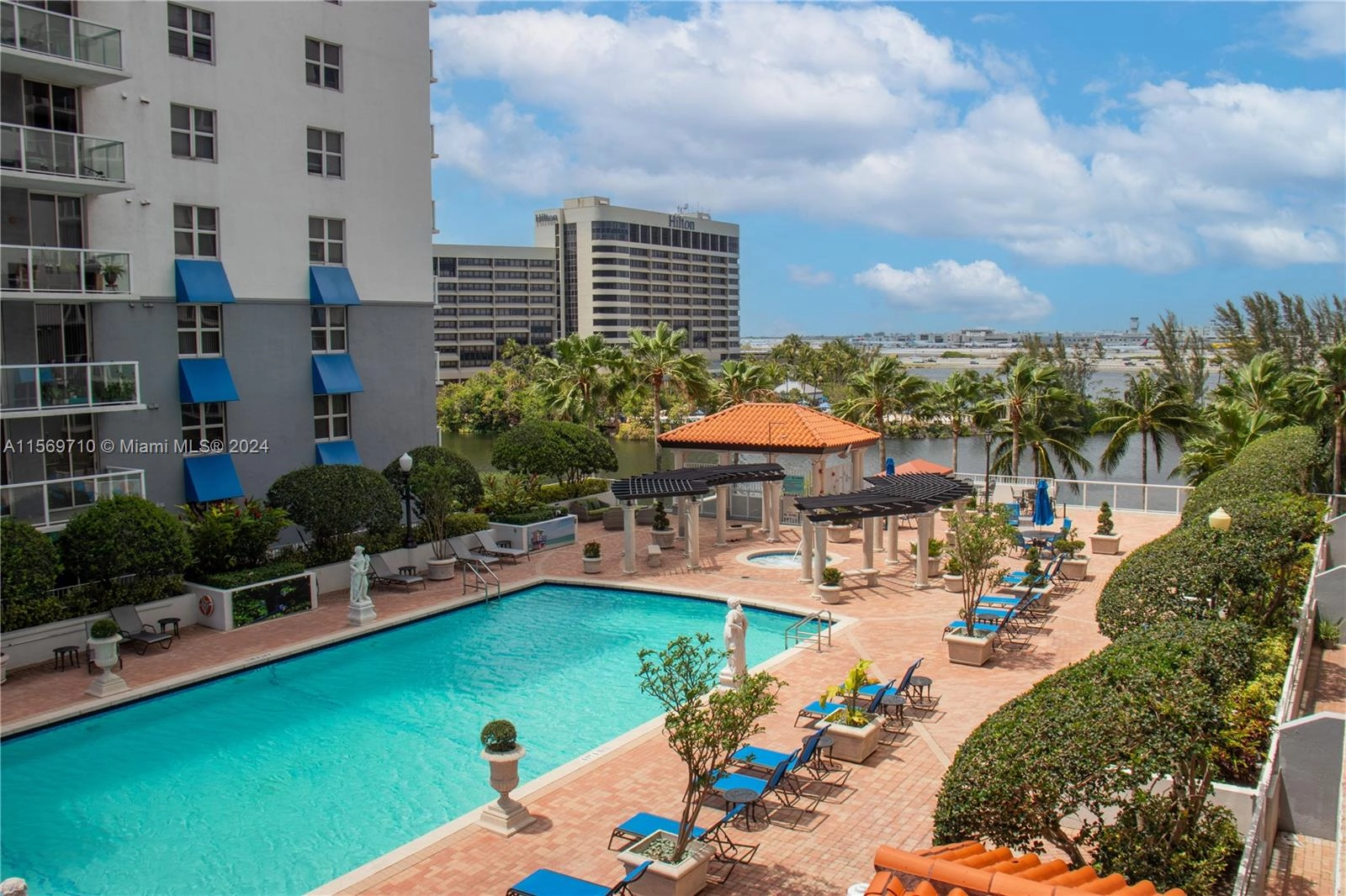 5077 NW 7th St Unit 610  