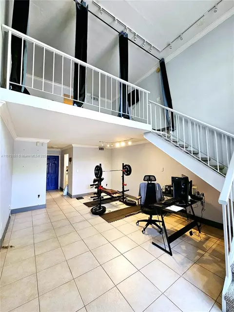 8600 SW 109th Ave #4-222, Miami, FL 33173