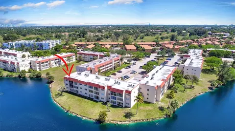 2931 E Sunrise Lakes Dr #112, Sunrise, FL 33322