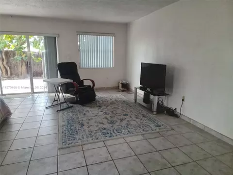 Living - Undisclosed, Hialeah, FL 33015 photo 4 of 4