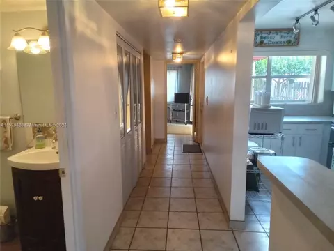 Entry Way - Undisclosed, Hialeah, FL 33015 photo 1 of 4