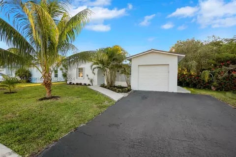 931 SW 83rd Ave, North Lauderdale, FL 33068