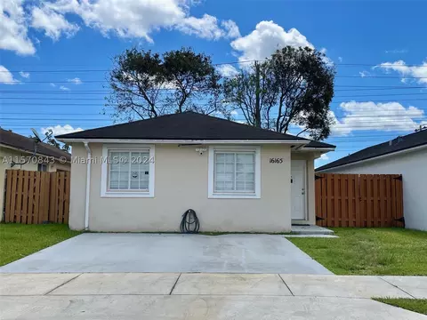 16165 SW 137th Ct, Miami, FL 33177