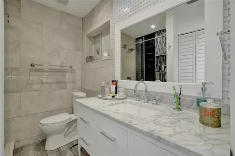 5420 E 7th Ave, Hialeah, FL 33013 photo 27