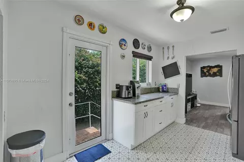 5420 E 7th Ave, Hialeah, FL 33013 photo 13