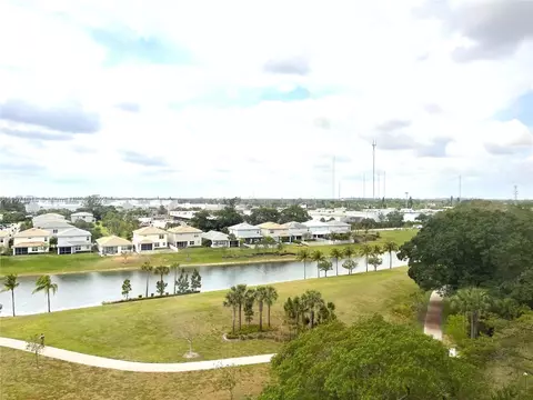 3800 Hillcrest Dr #802, Hollywood, FL 33021