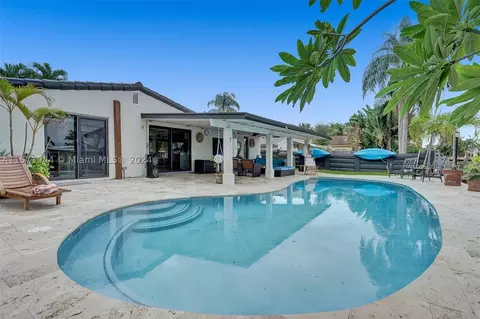 2718 Scott St, Hollywood, FL 33020