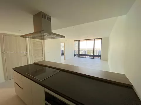 1000 Brickell Plz #3008, Miami, FL 33131