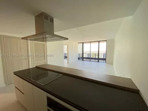 1000 Brickell Plz #3008, Miami, FL 33131