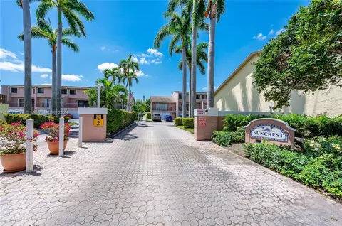 8661 SW 154th Cir Pl #1F, Miami, FL 33193